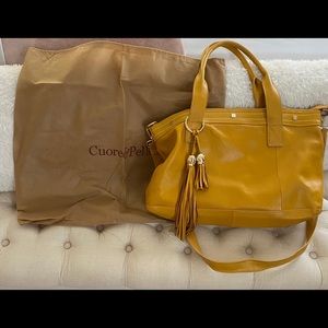 Genuine leather Cuore & Pelle shoulder bag.